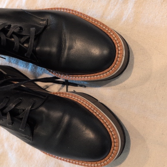 Robert Clergerie Black and Brown Lace-Up Boots - Picture 6 of 6